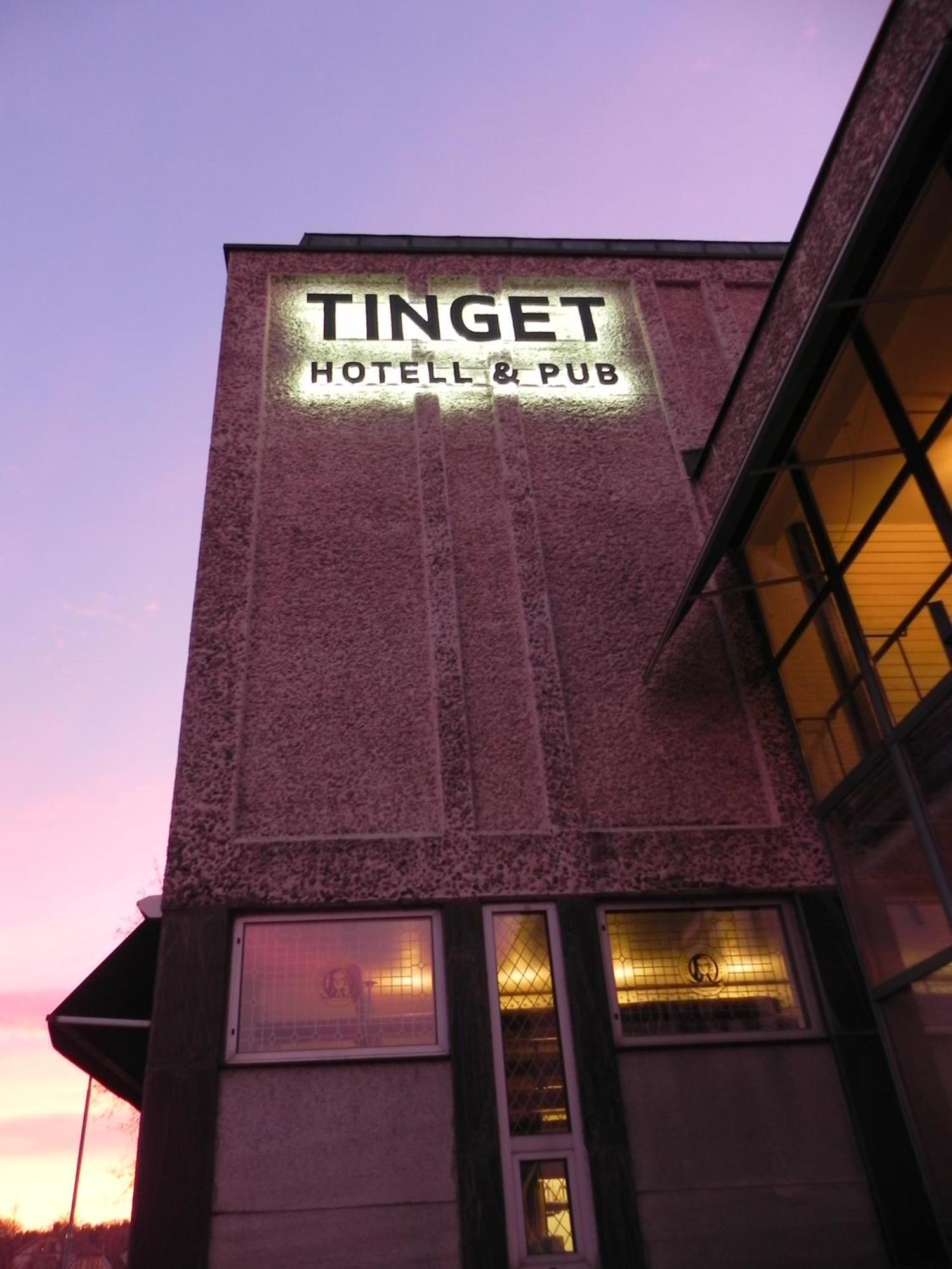 סאלה Hotell Tinget מראה חיצוני תמונה