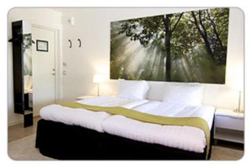 סאלה Hotell Tinget חדר תמונה